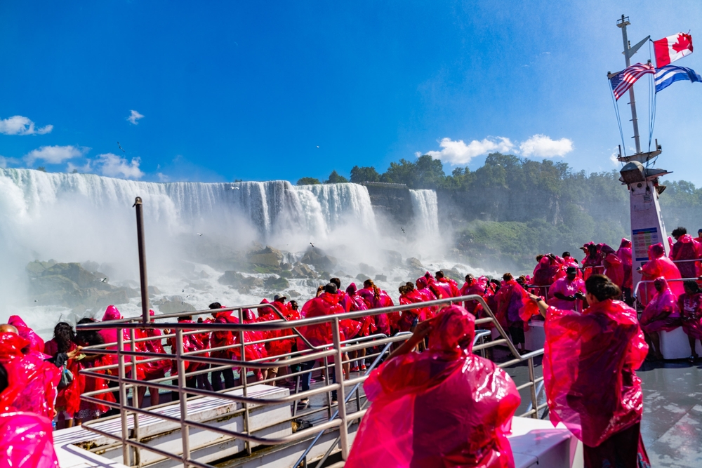 Niagara Tourists